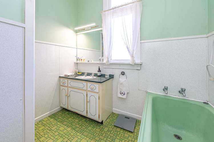 171 Great North Road Otamatea_25