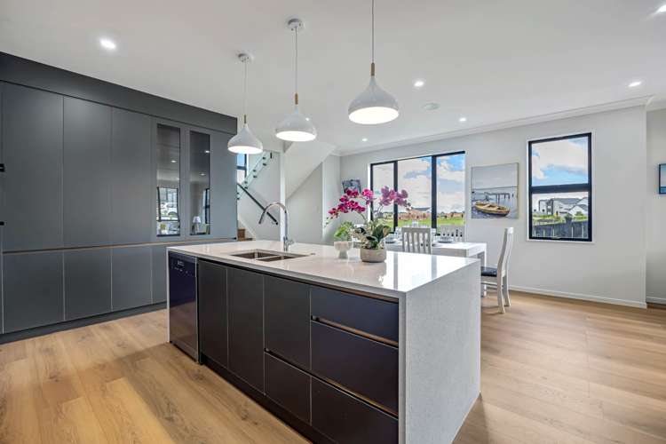 36 Parkmore Drive Rosehill_11