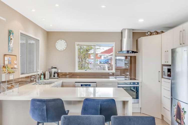 12 Letterkenny Place Blockhouse Bay_5