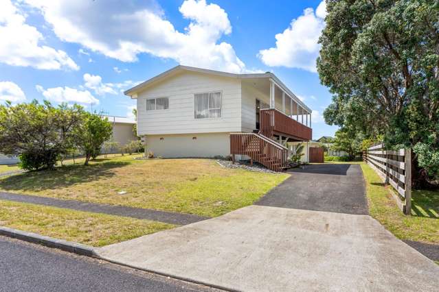 216 Patuwai Drive Whangamata_3