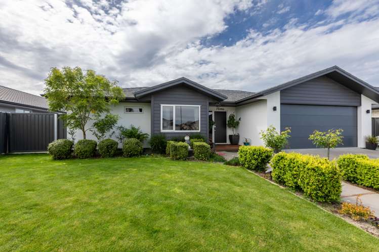 24 Pelorus Avenue Poraiti_1