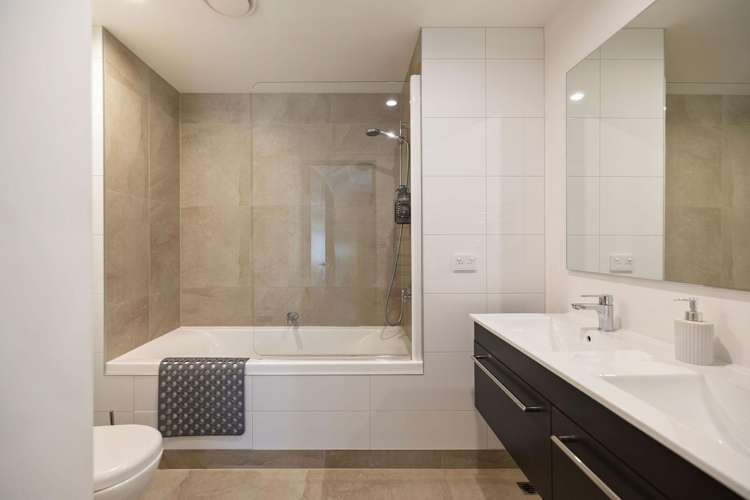 13/22 Hallenstein Street Queenstown_10