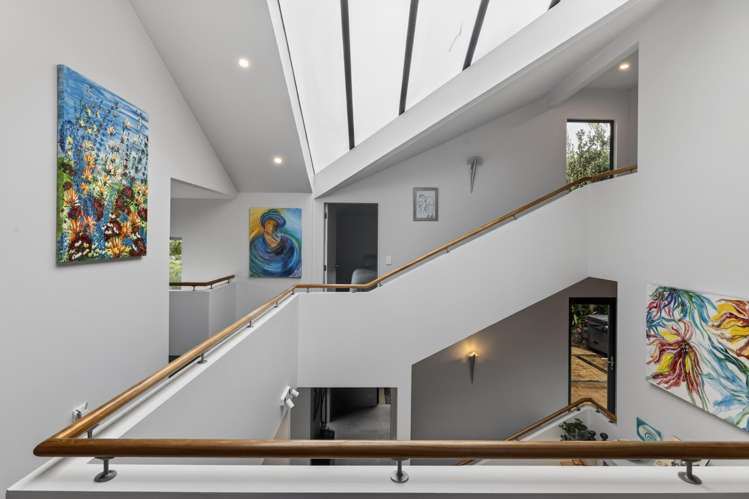 56 Little John Drive Bellevue_13