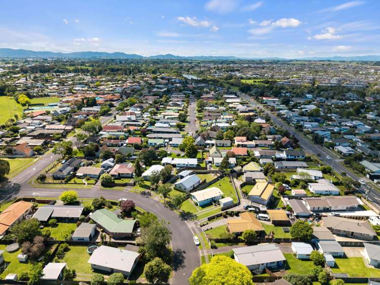 40 Elmwood Crescent Pukete_20