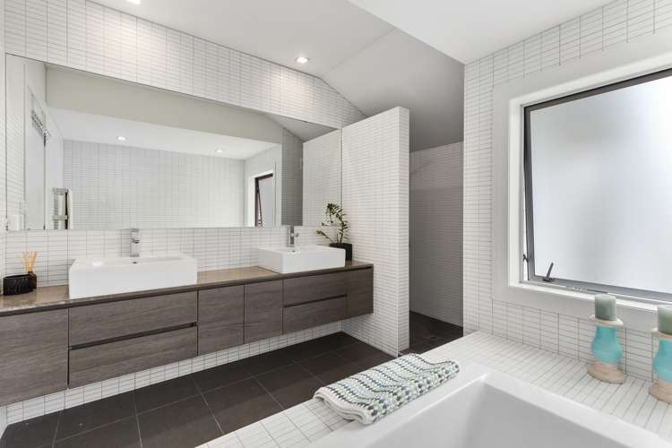 17a Hattaway Avenue Bucklands Beach_16