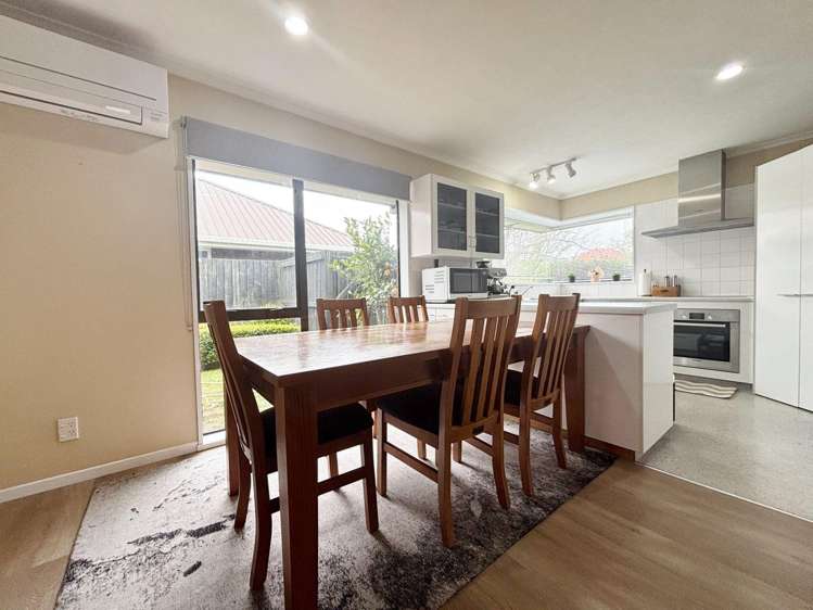 1 Claverley Gdns Avonhead_4