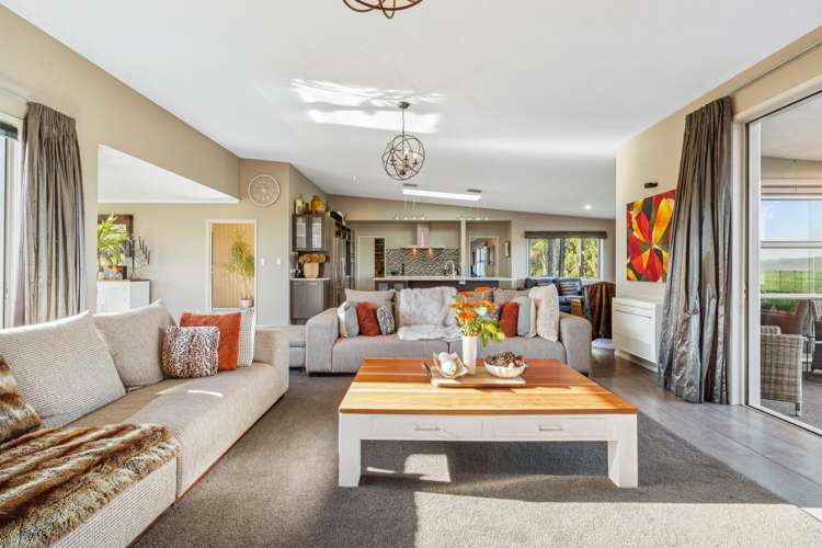 78 Bright Road Waiuku_12