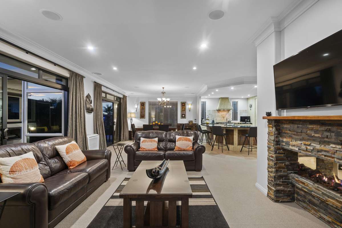 36 Contour Avenue_2
