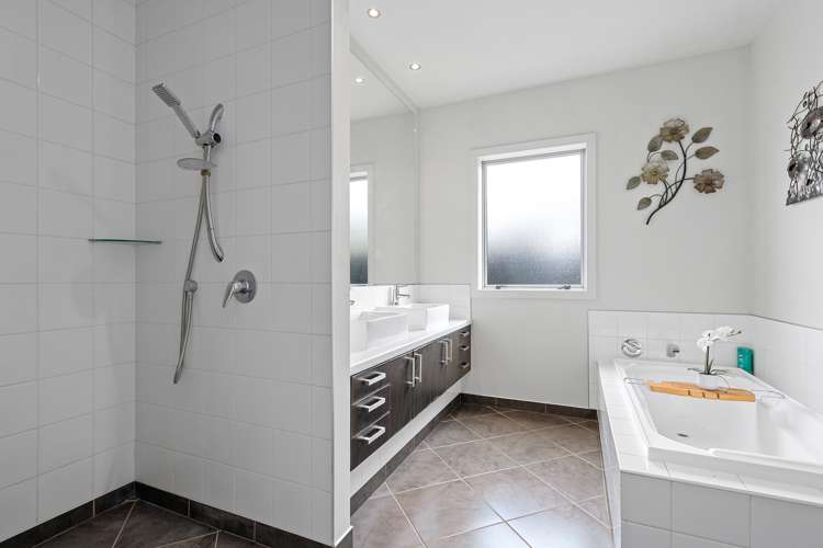 36 Watkins Road Cambridge_19