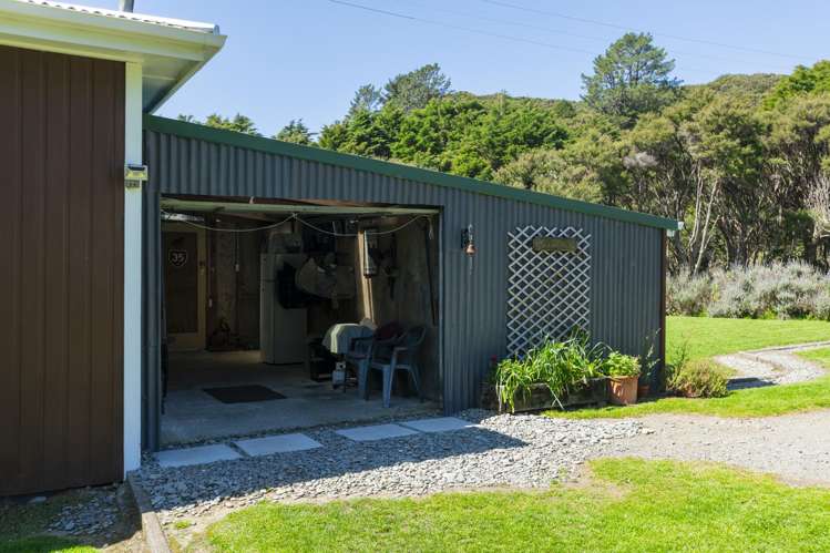5114 Te Araroa Road Hicks Bay_26
