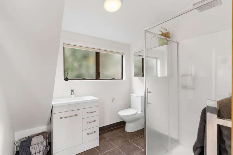 1/305 Glenfield Road Glenfield_10