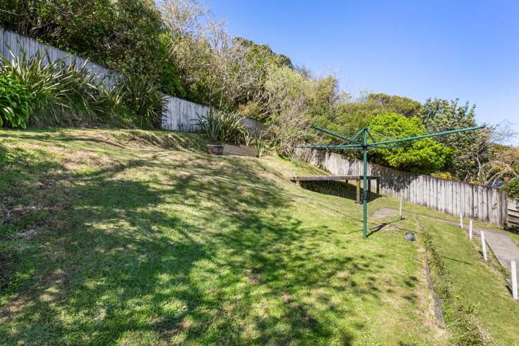 16 Spicer Place Tawa_12