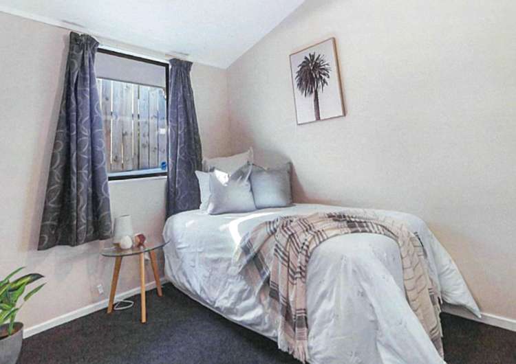 2B Baycroft Avenue Parkvale_16