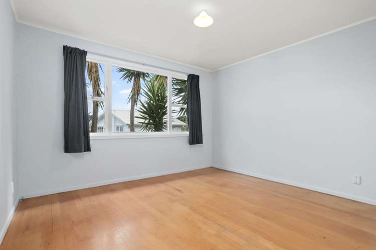 95 Atkinson Road Titirangi_15