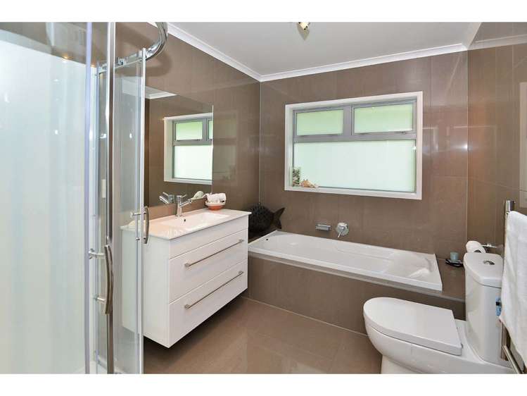 6e Forest Glen Orewa_12