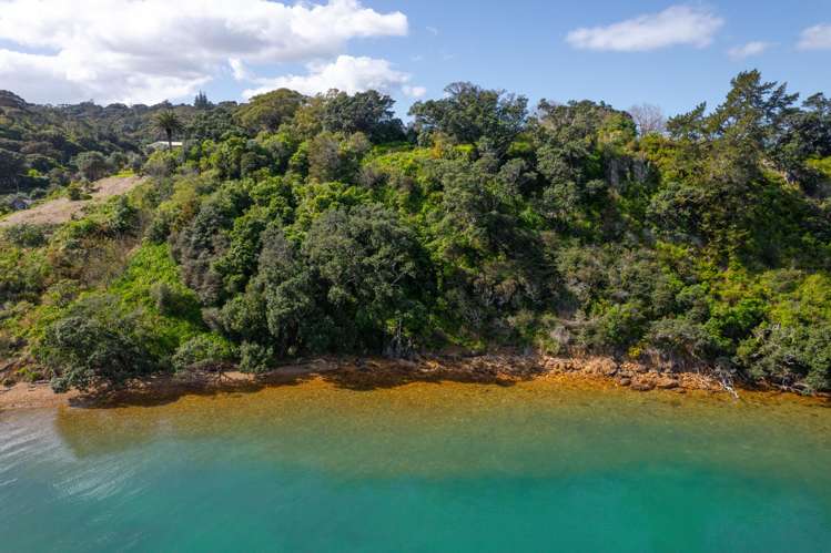 12 Pohutukawa Avenue Omiha_6