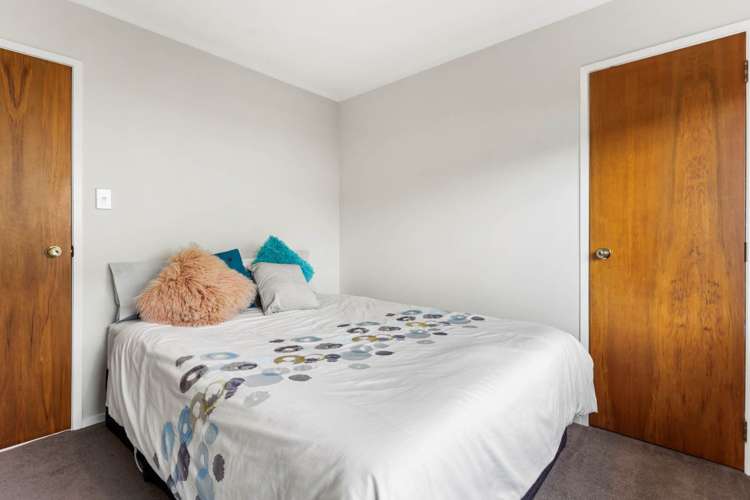 17 Evanda Crescent Conifer Grove_18