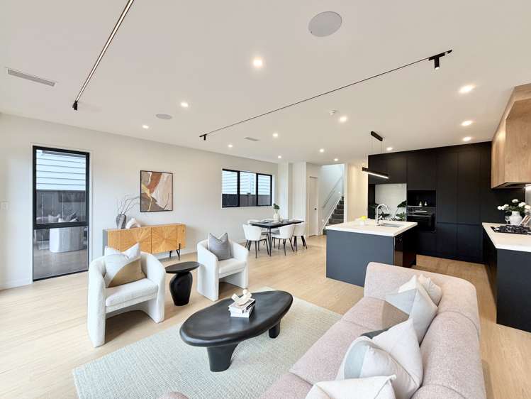 82 Tukutata Crescent Milldale_6