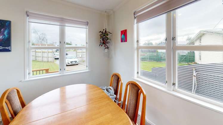 41 Seaforth Avenue Milson_5