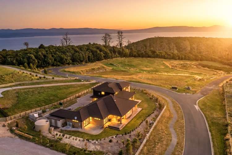 1 Glendas Way Acacia Bay_32