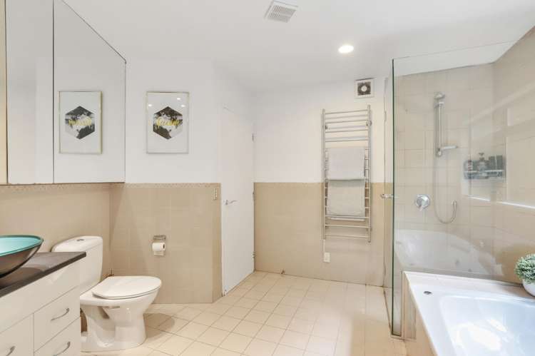 Address withheld Titirangi_16