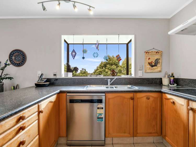 52a Ridge Street Otumoetai_9