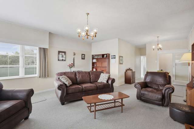 33 Seabrook Avenue New Lynn_1