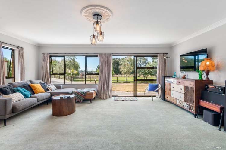 399 Cossey Road Drury_8