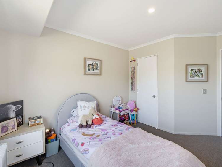 5 Newton Place Amberley_13