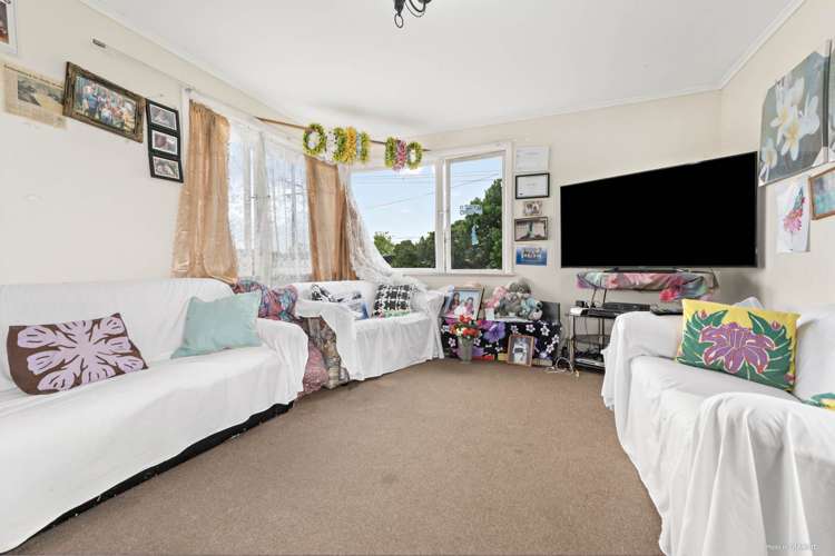 147 Clevedon Road Papakura_16