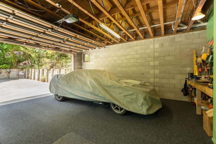 20c Dundas Road Riverside_11