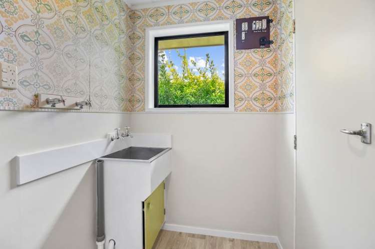 233a Dey Street Hamilton East_22