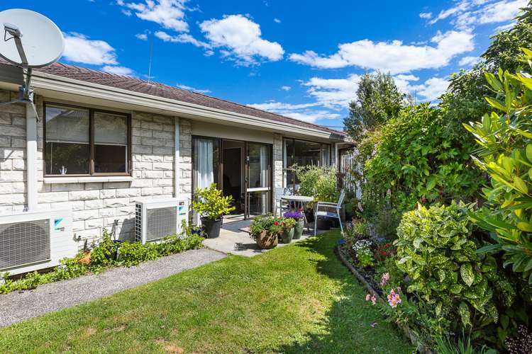 32 Hargest Crescent Saint Kilda_11