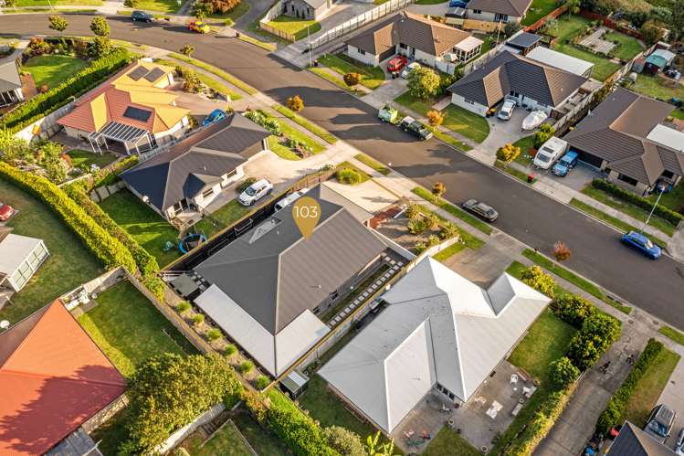 103 Ballintoy Park Drive Welcome Bay_28