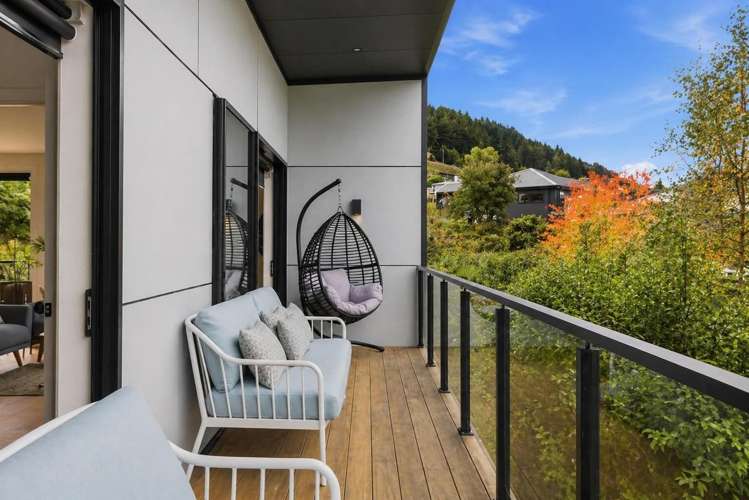 5C Aspen Grove Fernhill/Sunshine Bay_34