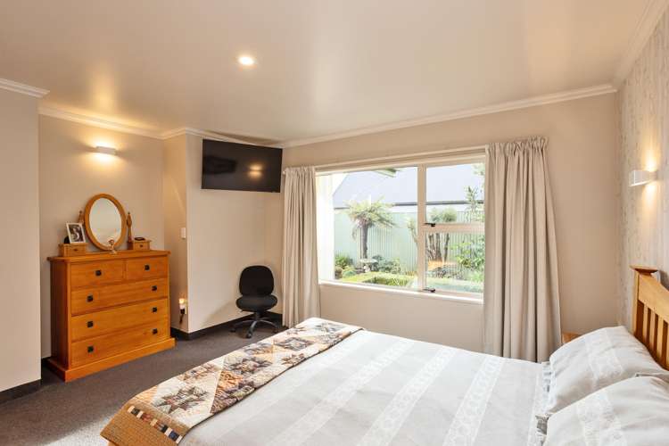 310 Herbert Street Windsor_7