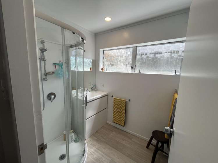 57 Queens Road Glen Avon_11