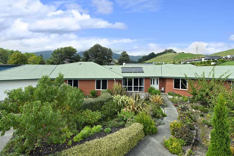 58 Ngawhatu Road Stoke_16