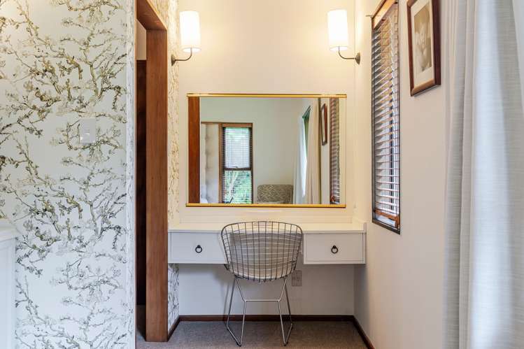 869b Main Street Roslyn_15