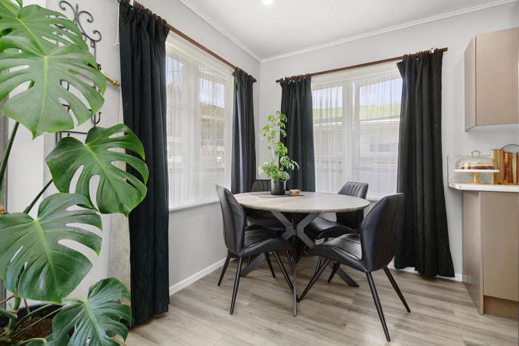 24 Petrie Street Wainuiomata_9