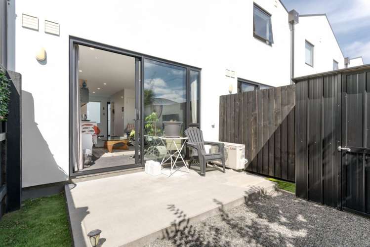 11/24 Percy Street Phillipstown_0