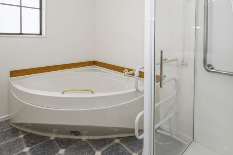 6A Charnwood Grove Waikanae_12