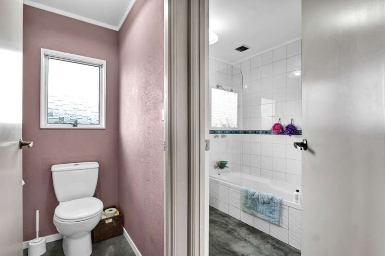 1043 South Road Omata_7