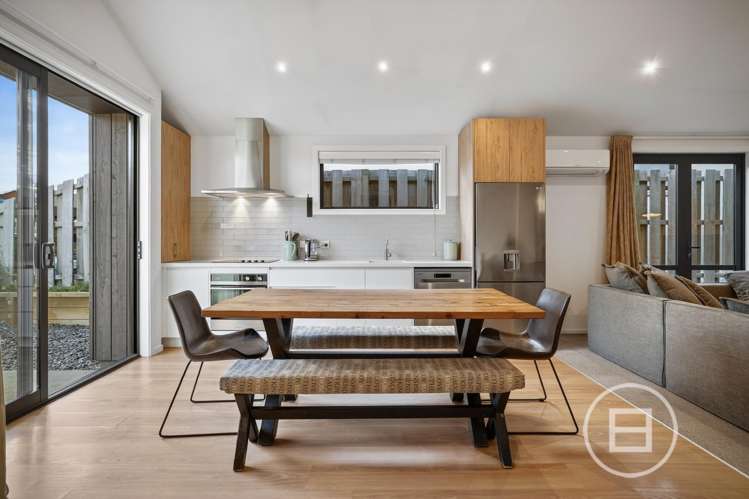 14 Huxley Place_2