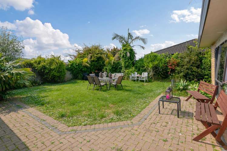 11 Belcoo Crescent East Tamaki_12