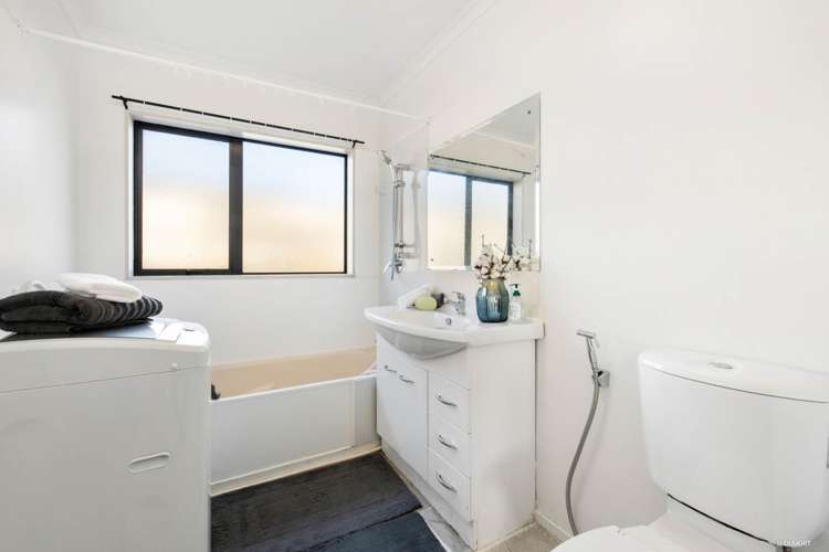 30 Thomas Road Flat Bush_11