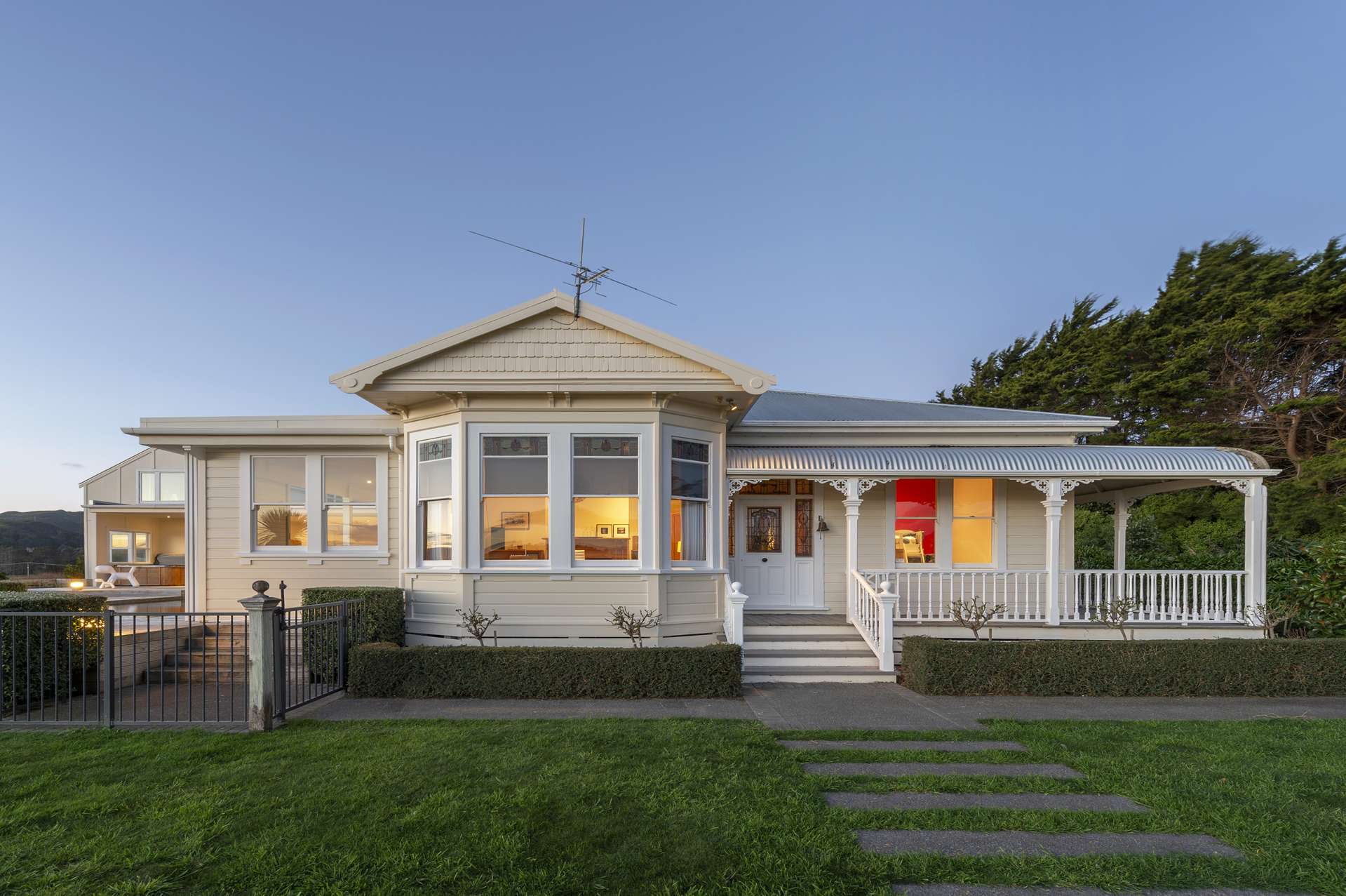 479 Grays Road Pauatahanui_0