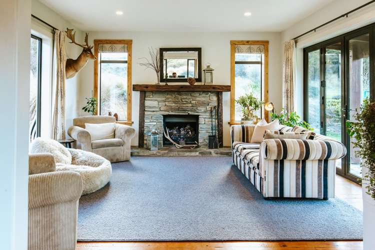 1050 Lake Hawea-Albert Town Road Lake Hawea_9