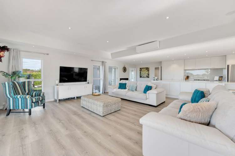 81 Potts Road Whitford_14