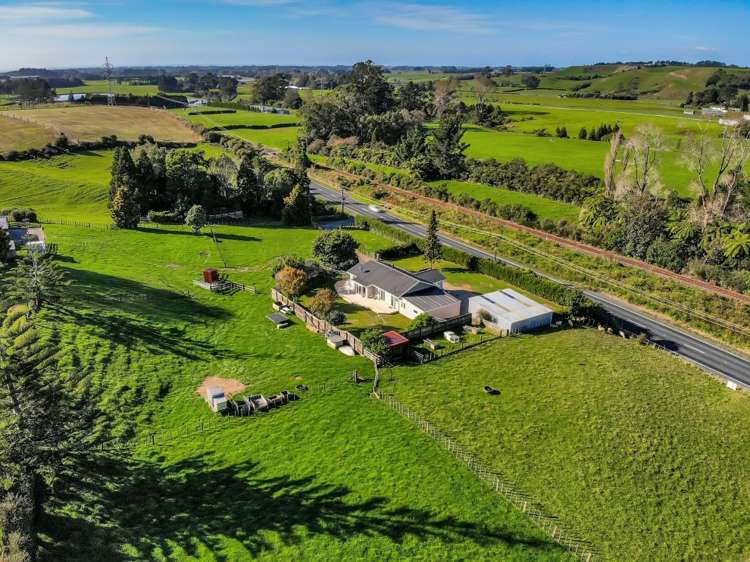 768 Mountain Road Lepperton_20